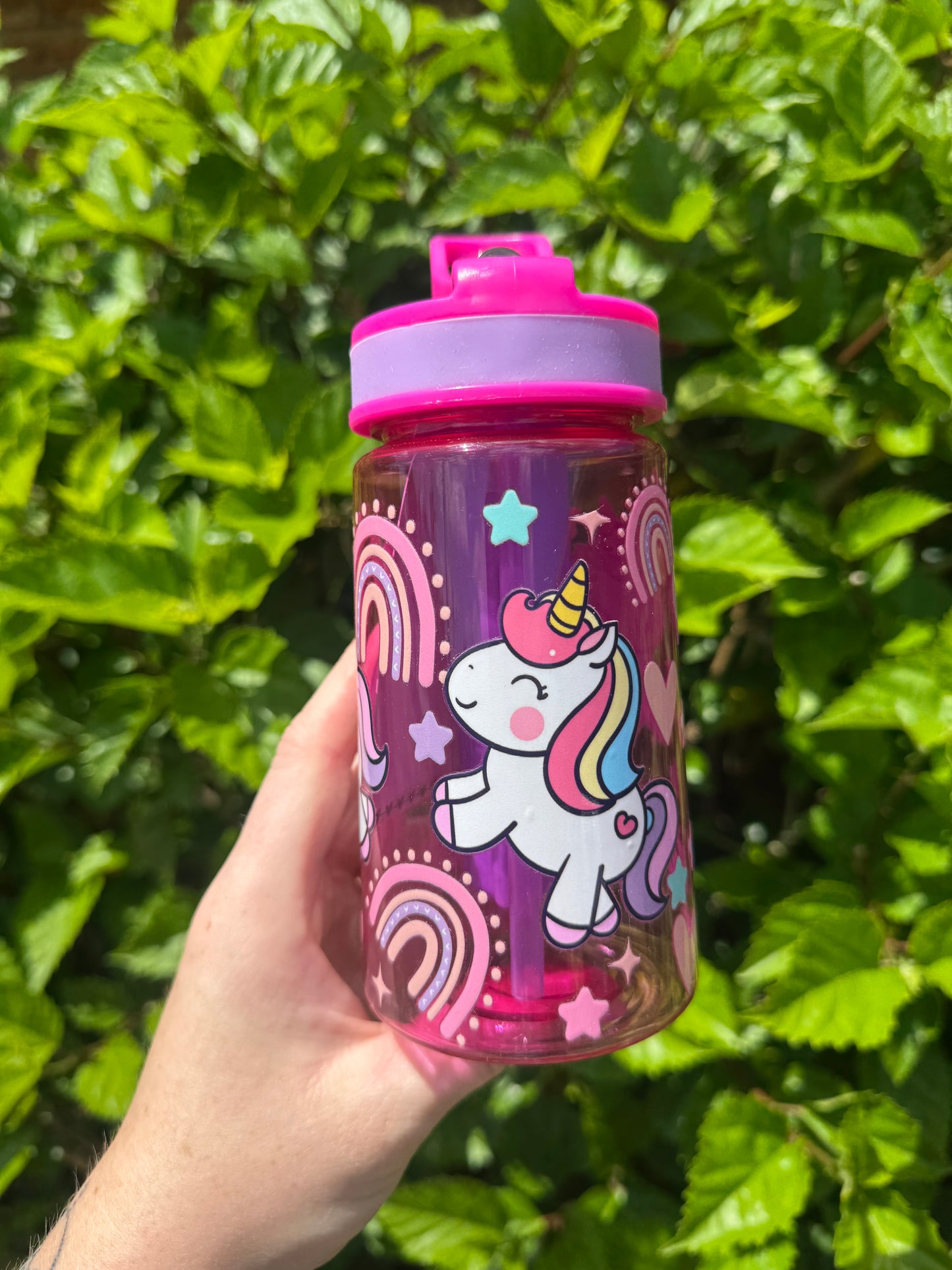Unicorns & rainbows