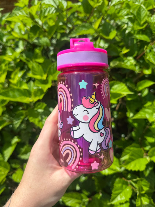 Unicorns & rainbows